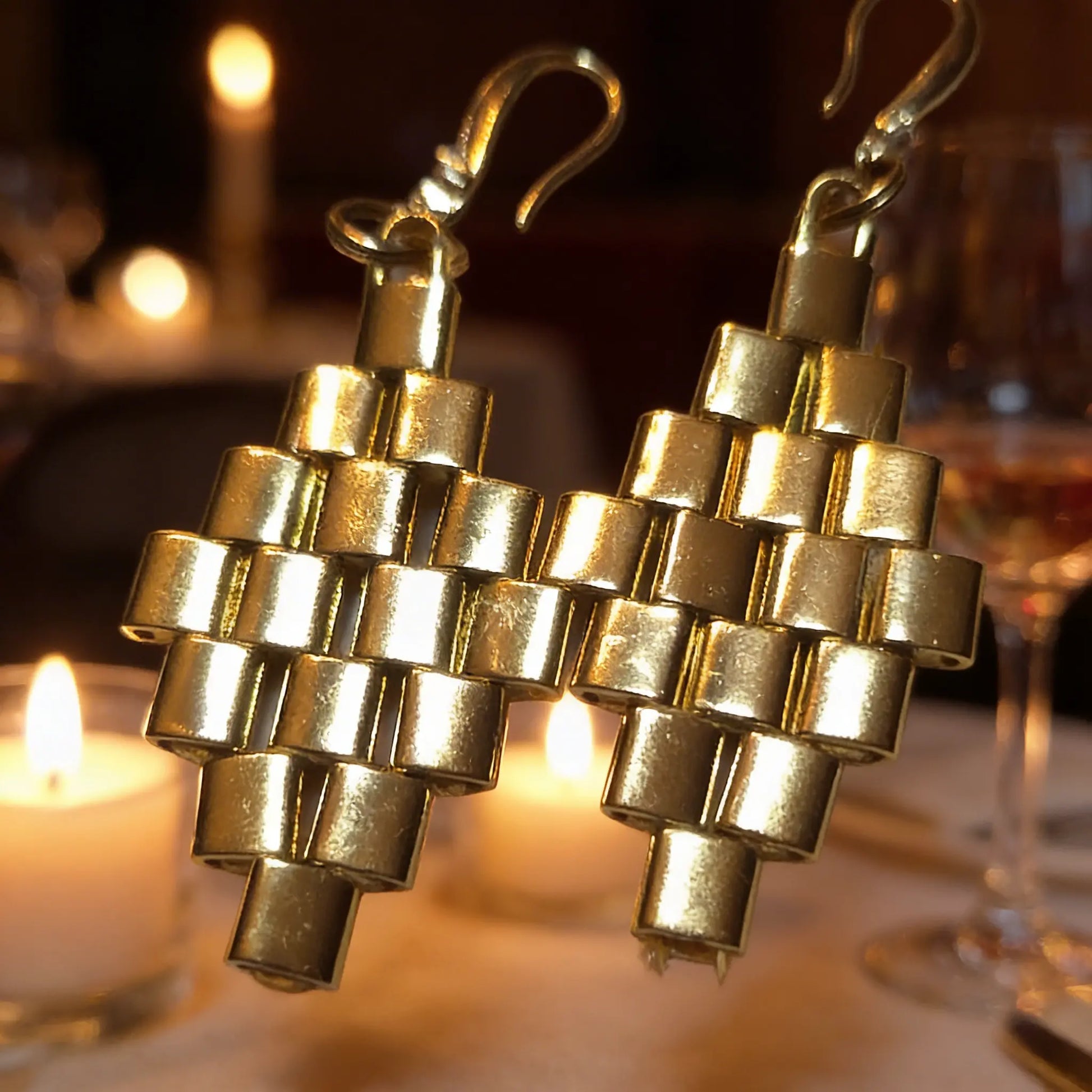 Gold Line Earrings - Gemnglow